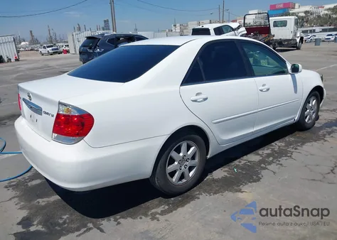 2006 Toyota Camry Le z USA, uszkodzony, nr VIN 4T1BE32K96U670959